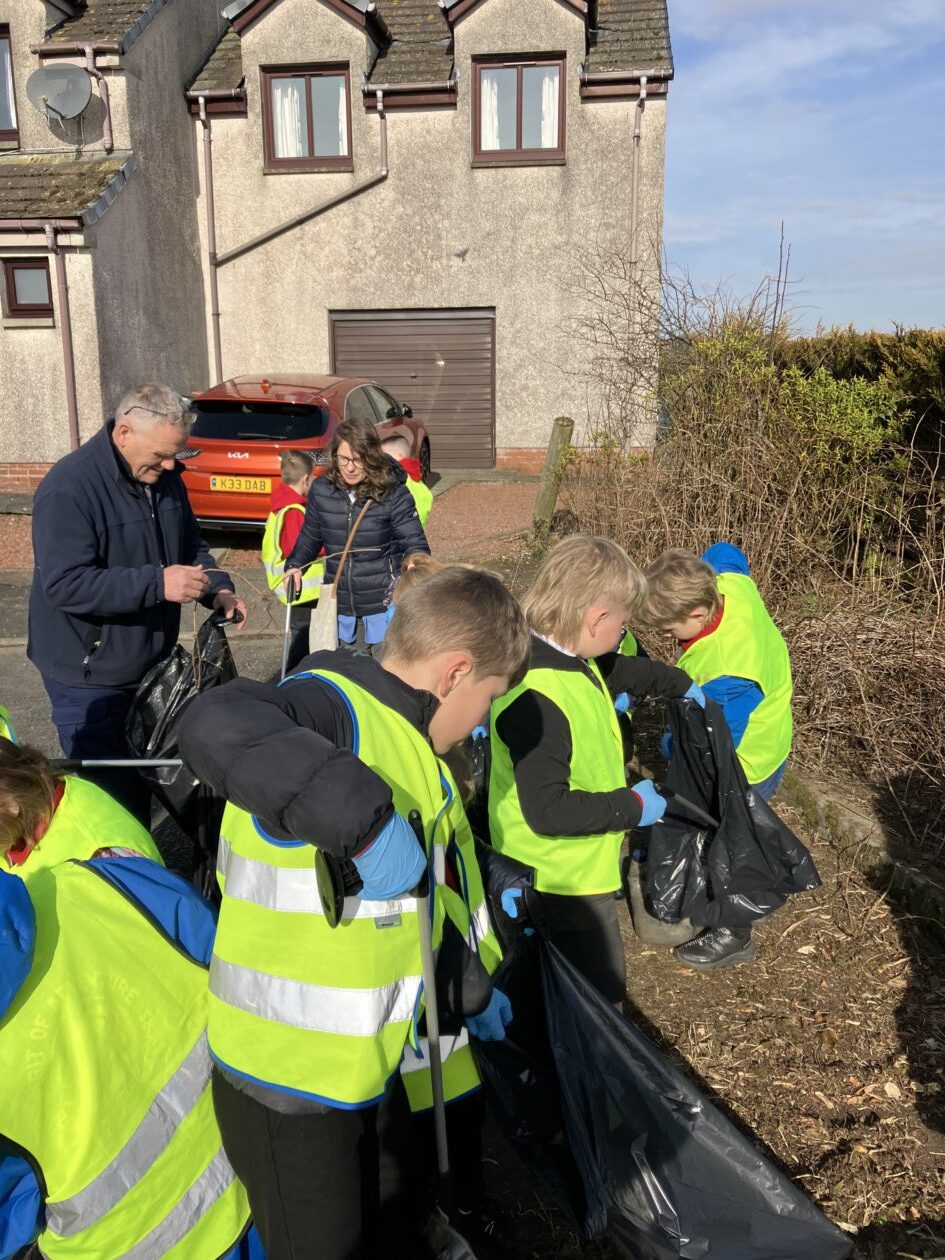Litter Picking with P1-4