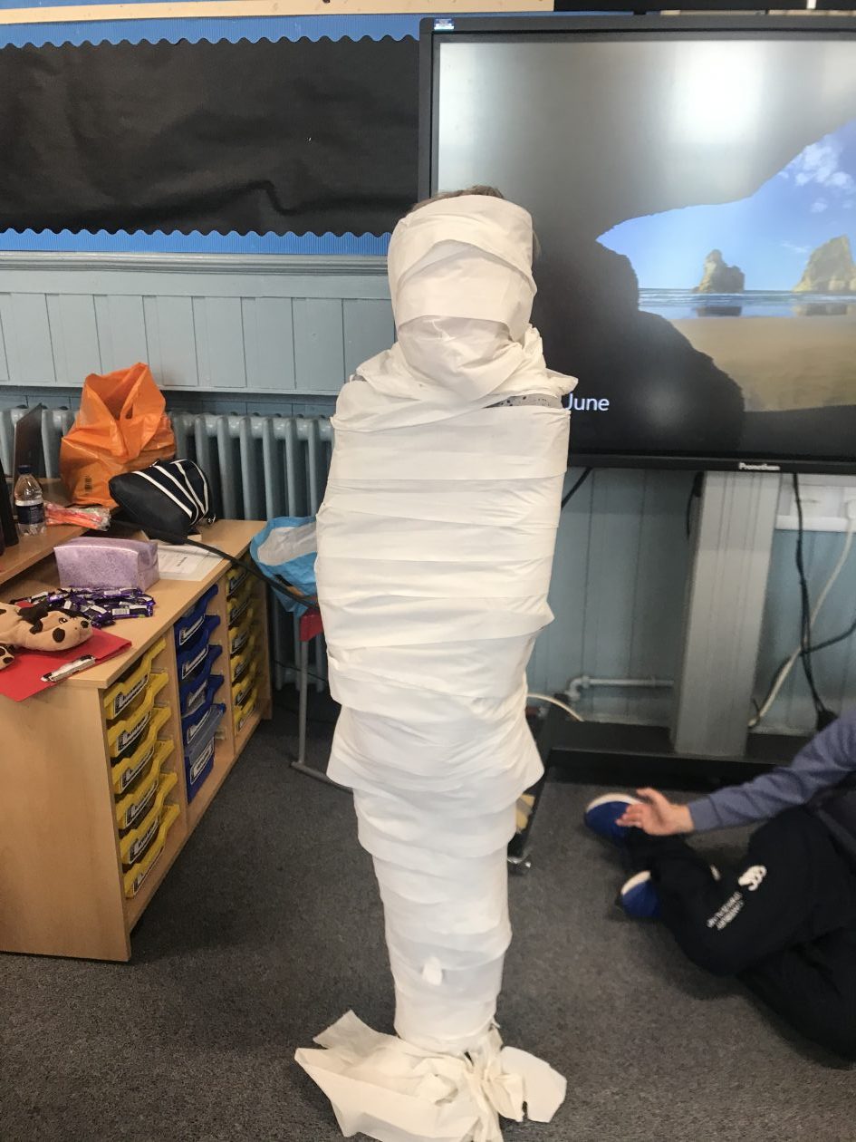 Mummy Bandage Challenge Dunlop Primary School