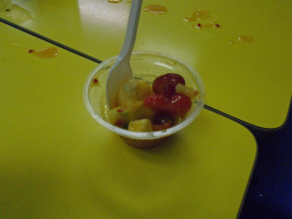 how-to-make-a-fruit-salad-hillview-primary-6