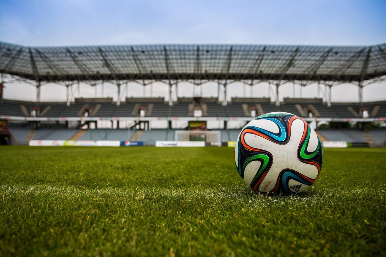 Soccer Ball on Grass Field during Daytime Photo by Pixabay: https://www.pexels.com/photo/soccer-ball-on-grass-field-during-daytime-46798/