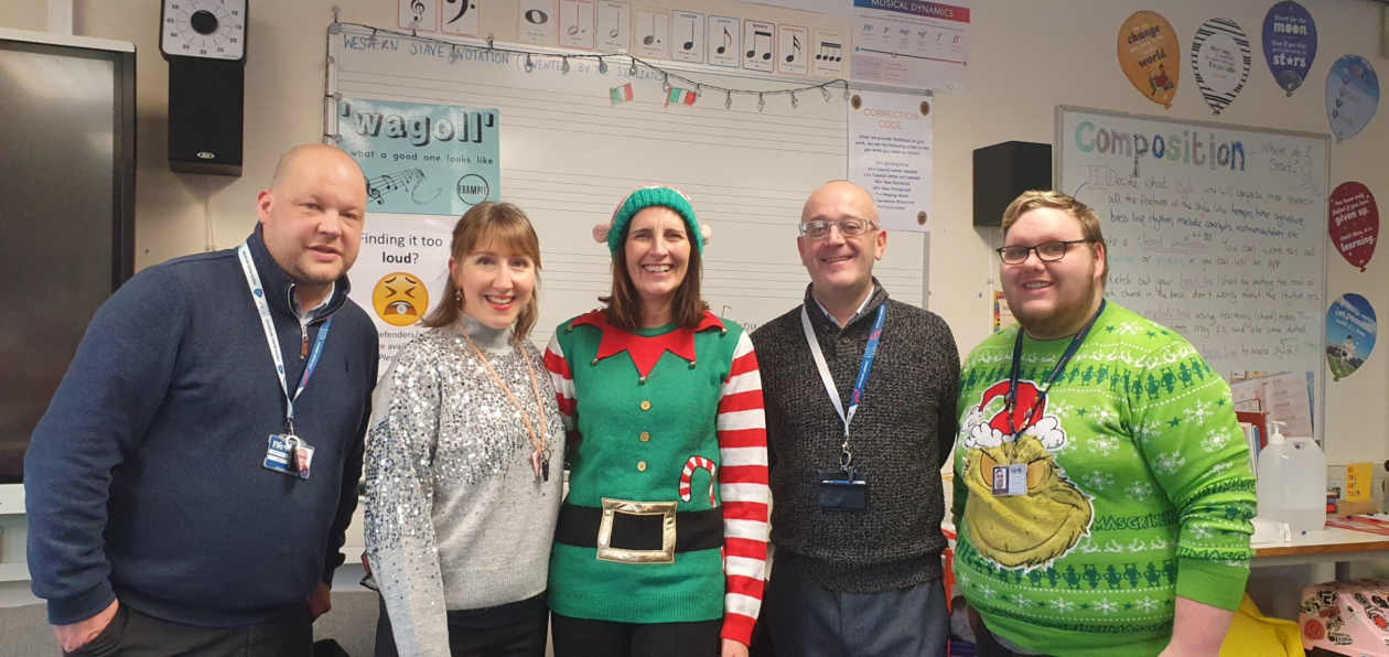 Festive Musicians at ASDA