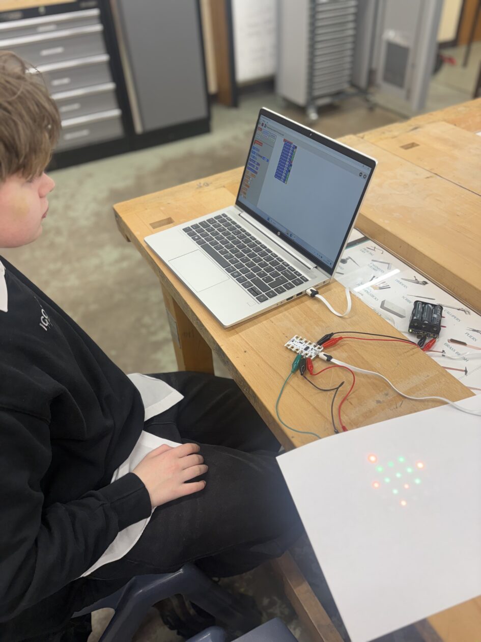 Crumble Programming in Design, Engineering, and Technology