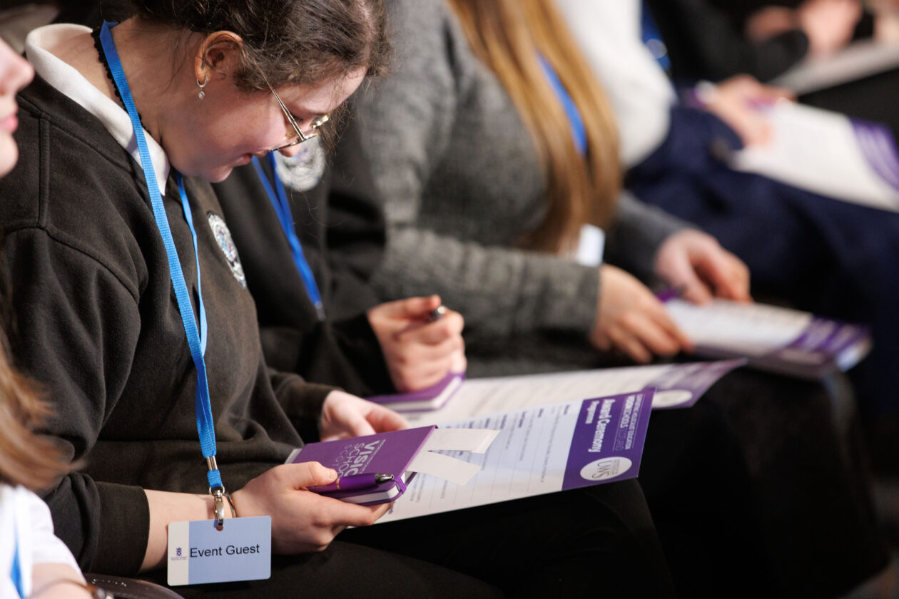 Kirkcaldy High School Reaccredited as a Level 1 Vision School