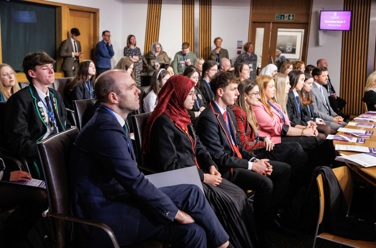 Kirkcaldy High School Reaccredited as a Level 1 Vision School