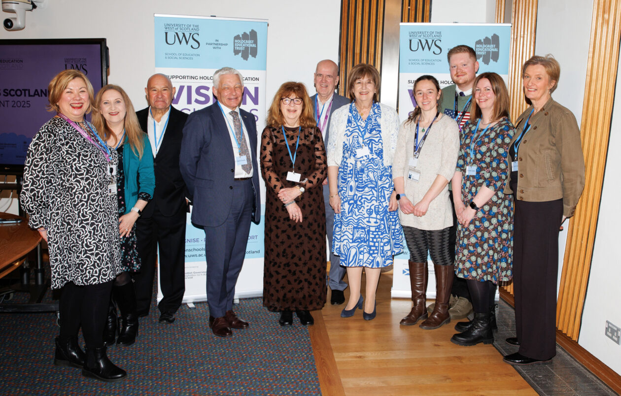 Kirkcaldy High School Reaccredited as a Level 1 Vision School