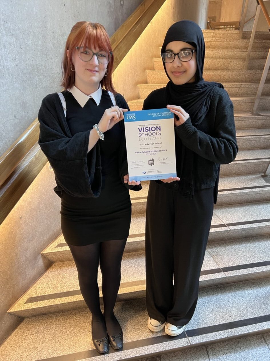 Kirkcaldy High School Reaccredited as a Level 1 Vision School