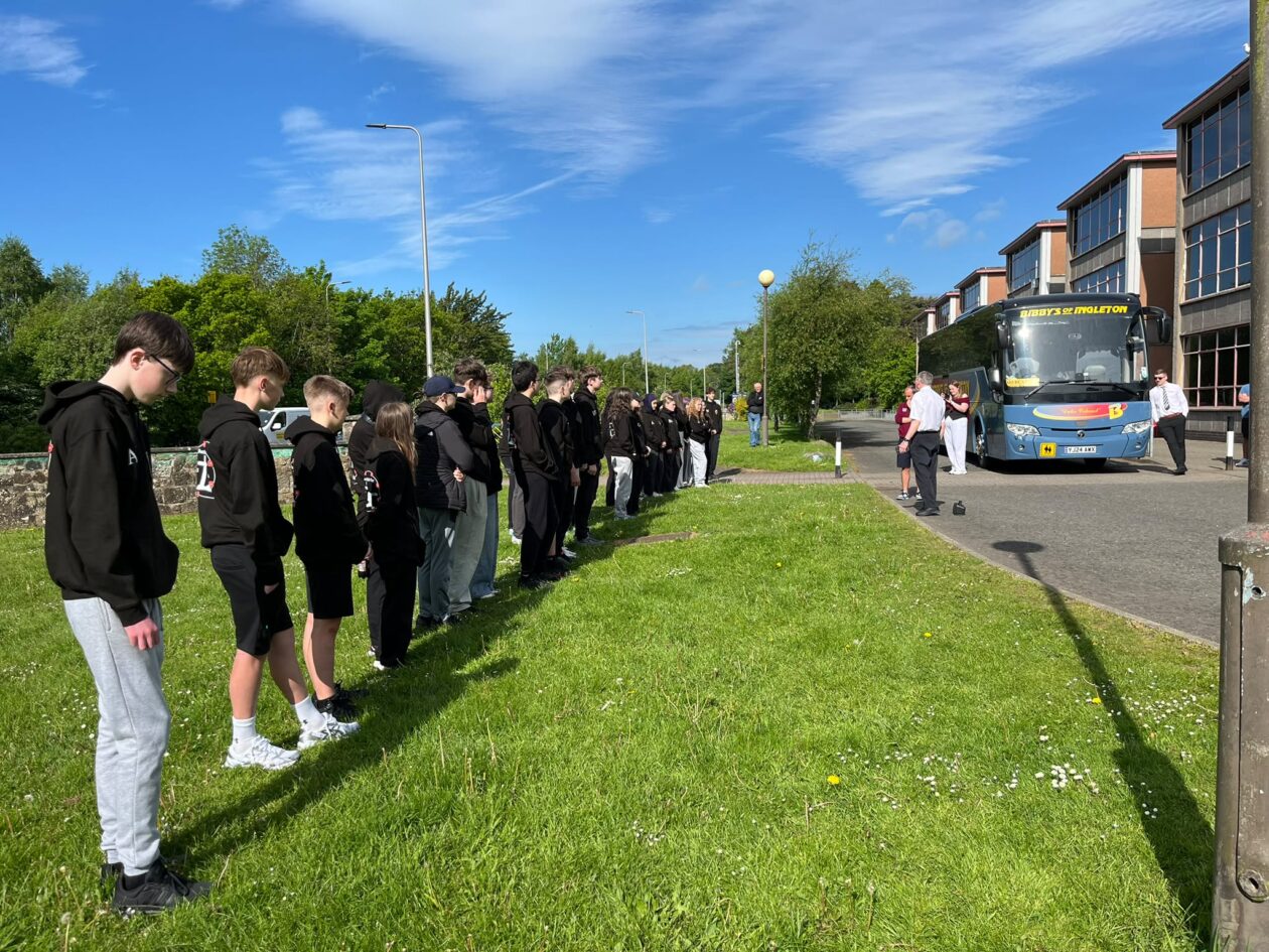Dr. Murray's Return to the Battlefields - Day One. "It's a Long Way to Amsterdam, and then to Ieper"