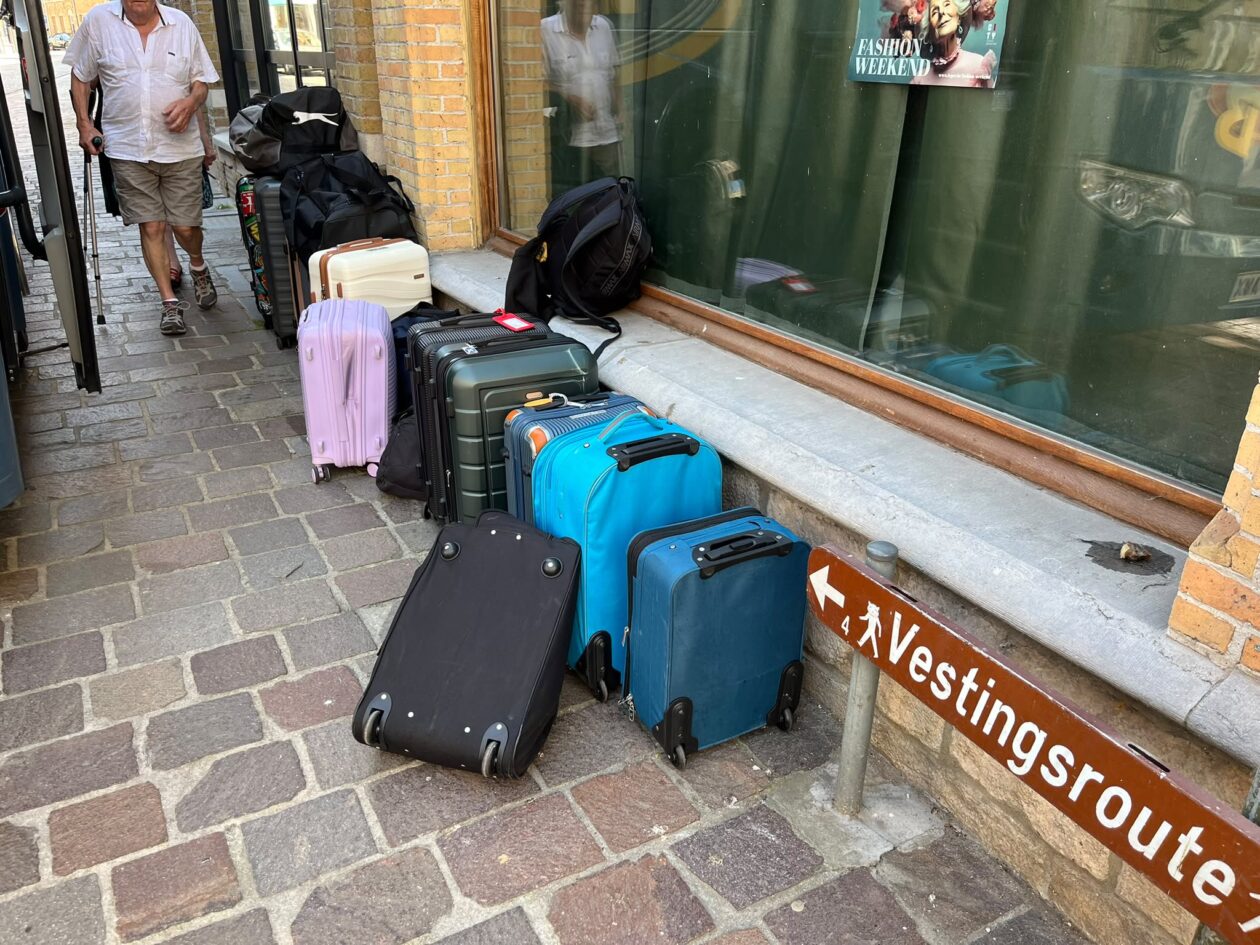 Dr. Murray's Return to the Battlefields - Day One. "It's a Long Way to Amsterdam, and then to Ieper"
