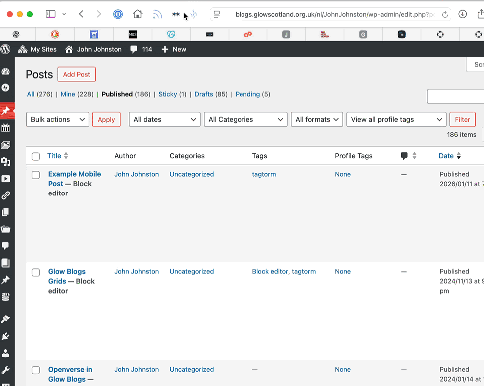 Animated Gif of bulk editign post, adding a tag.