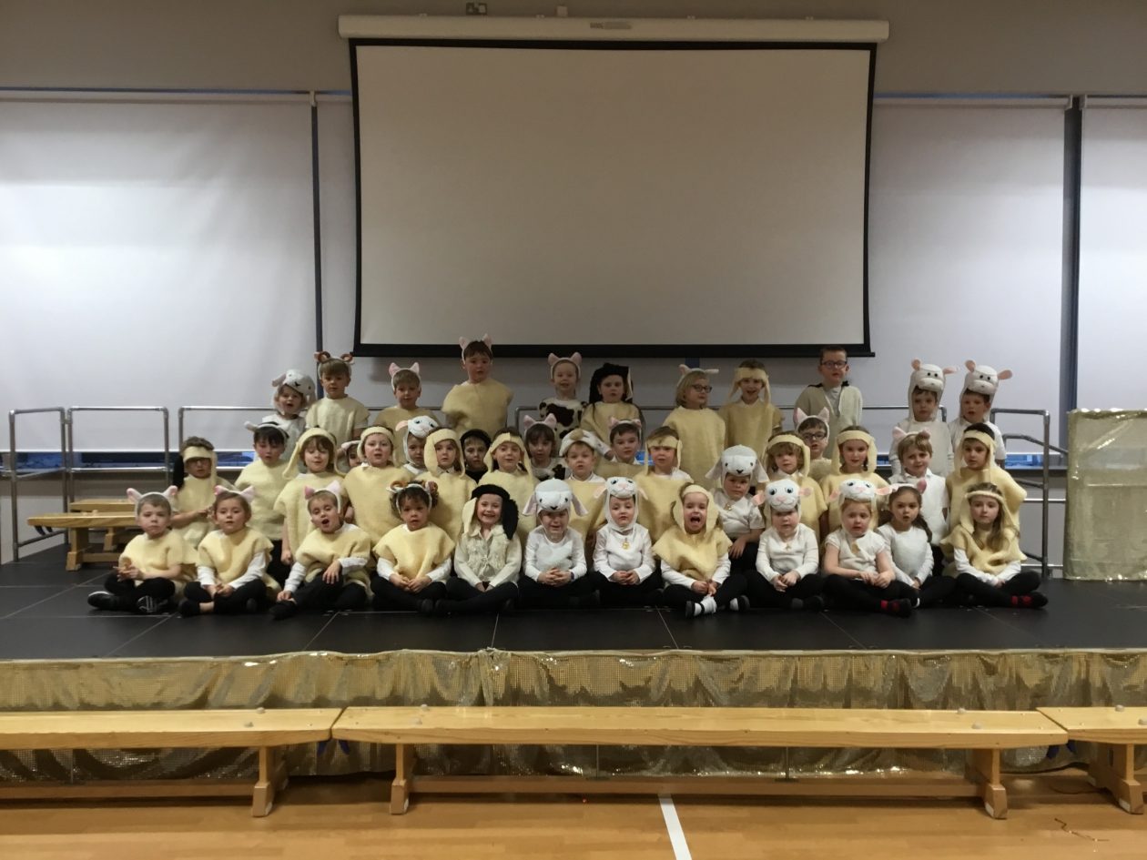 School Christmas Show 2019 | Moorfoot Primary School, Nursery Class and ...