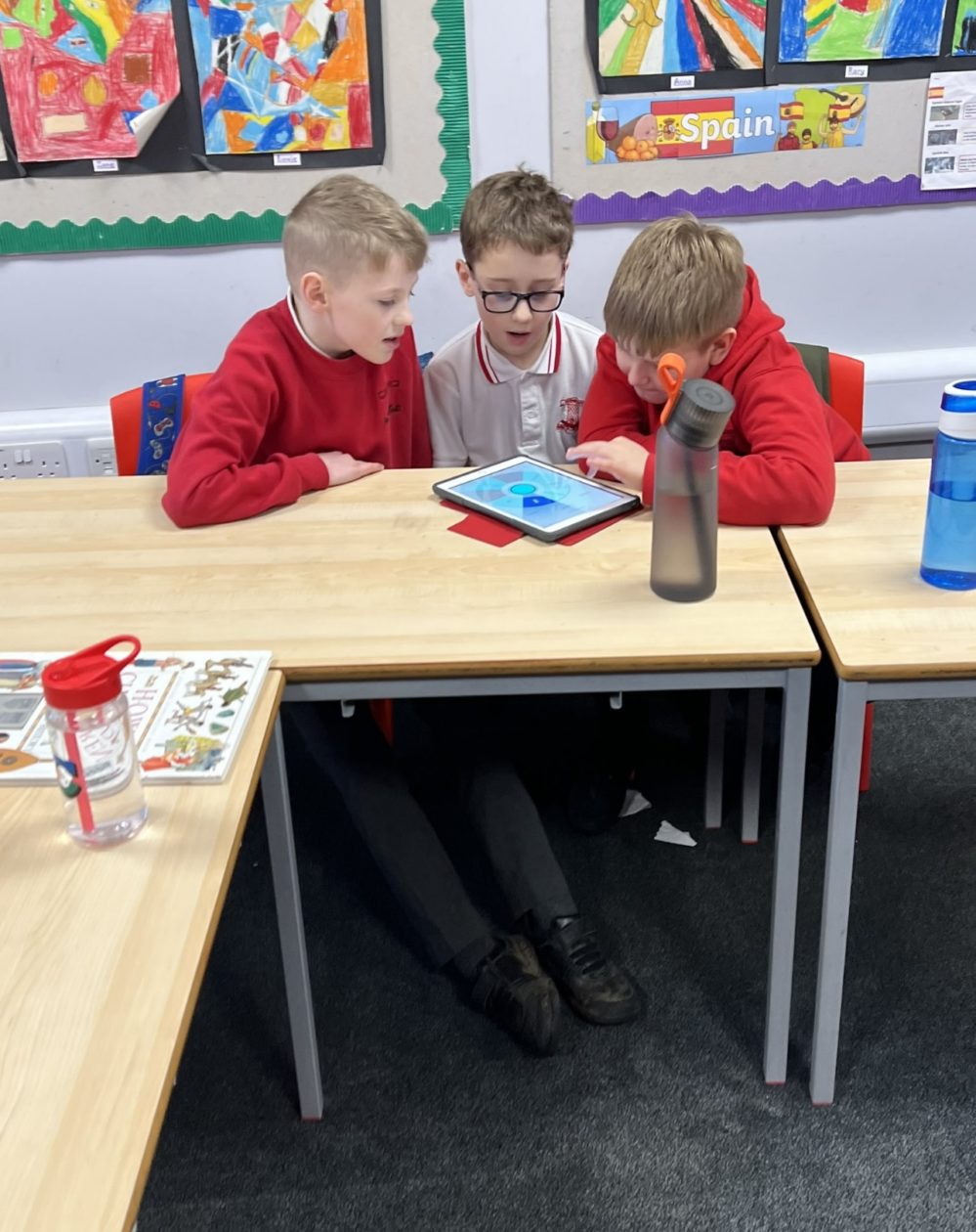 Digital Schools Award | Moorfoot Primary School, Nursery Class and ...