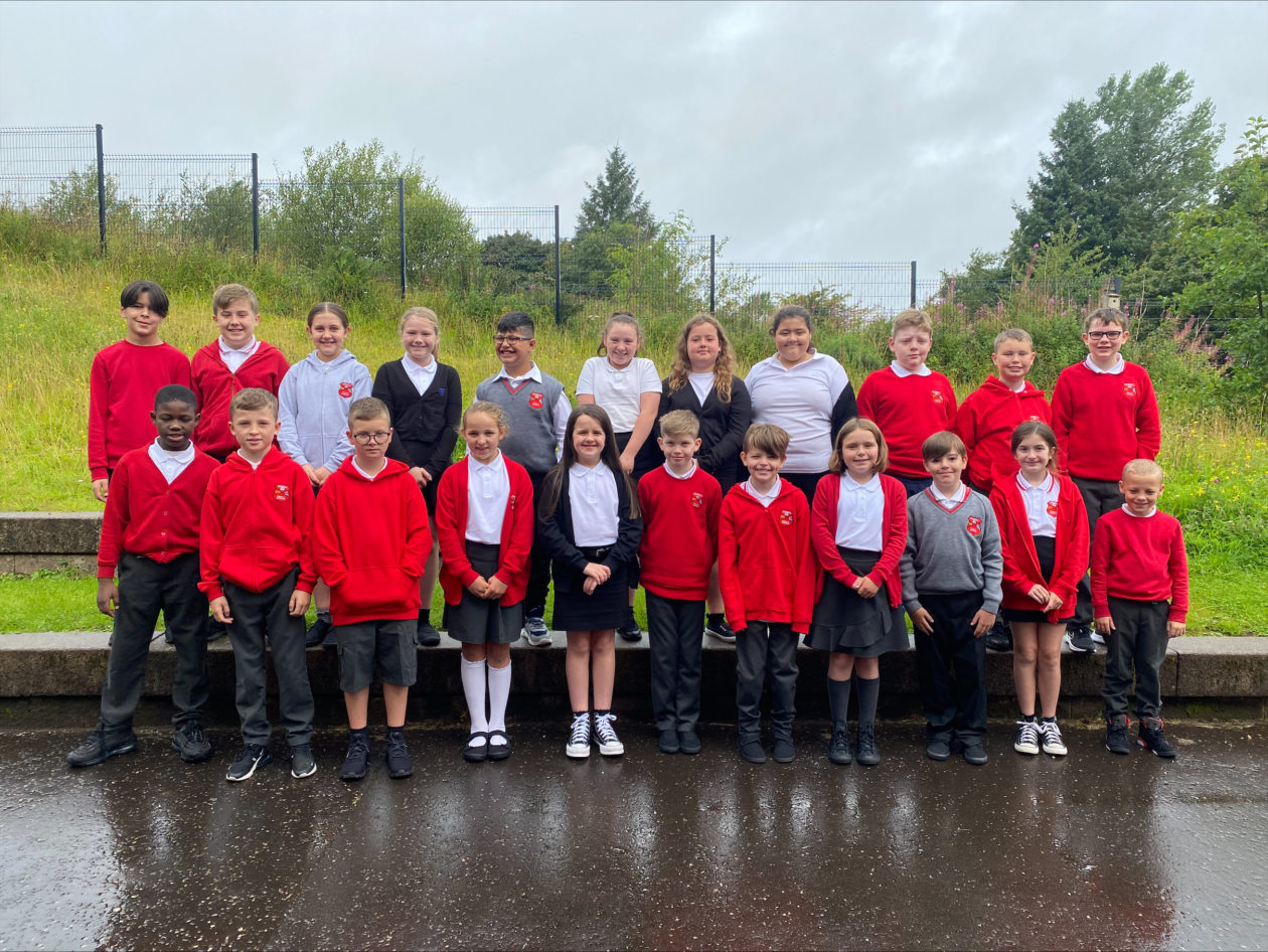 Whinhill Primary 7/6 Class Photo