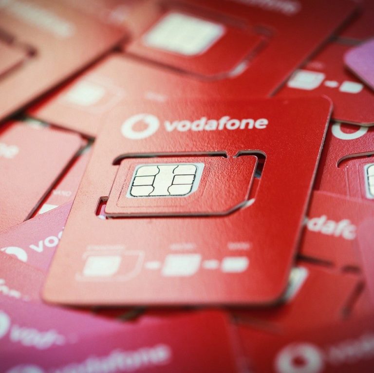 Free Internet Access with Data SIM Cards from Vodafone