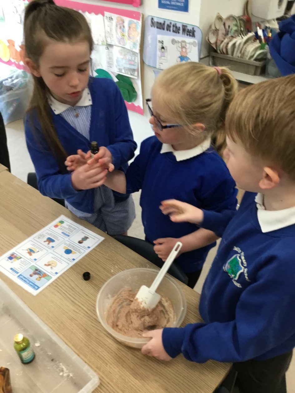 dough 5 | Dailly Primary School & Early Years Centre