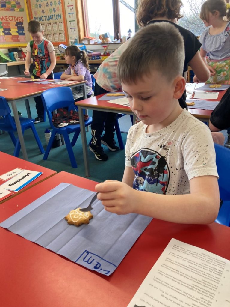 Firework Biscuits Whiteness Primary 3/4/5