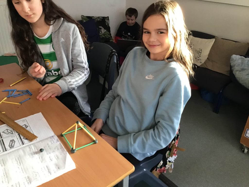 Constructing 3D Shapes