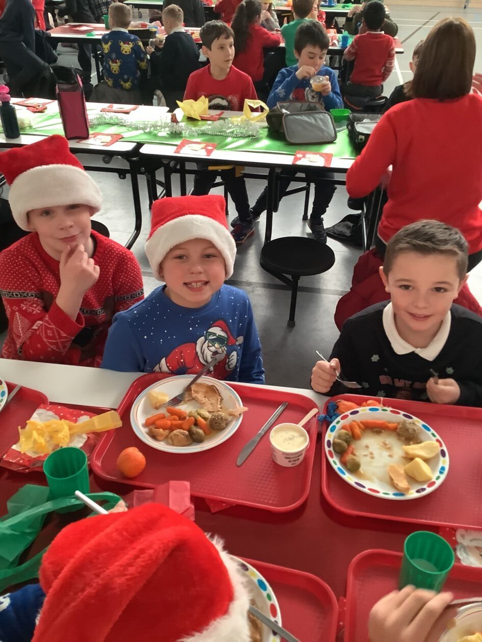 Aberdeen Christmas Lunch Calderwood Primary and Nursery